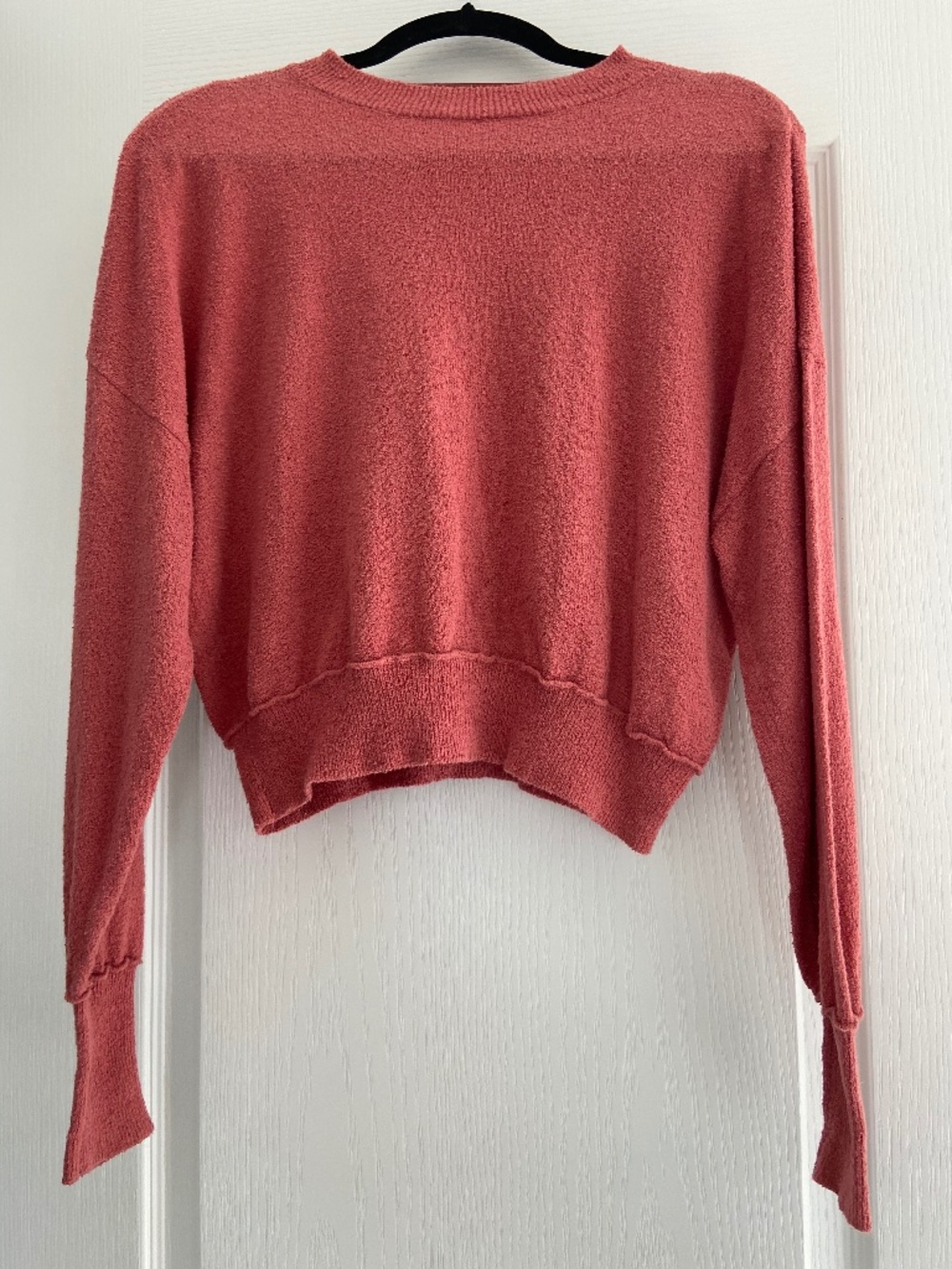 Lightweight Cropped O'Neill Long-Sleeve Top in Terracotta – XS Women's